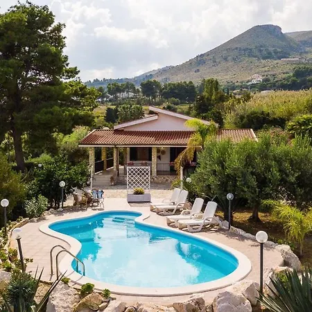 Scopello Sleeps 10 Pool Air Con Wifi * Scopello (Sicily)