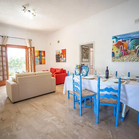 Villa Scopello Sleeps 10 Pool Air Con Wifi Scopello (Sicily)