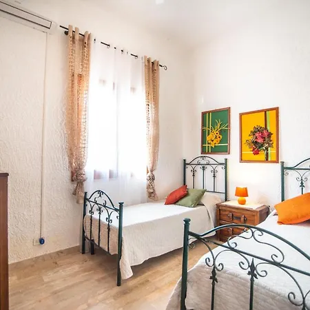 Scopello Sleeps 10 Pool Air Con Wifi Villa